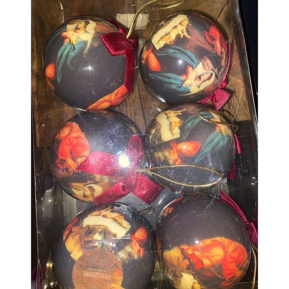 New Vintage Gifts Of Faith Nativity Decoupage 6 Pack Large Christmas Ornaments